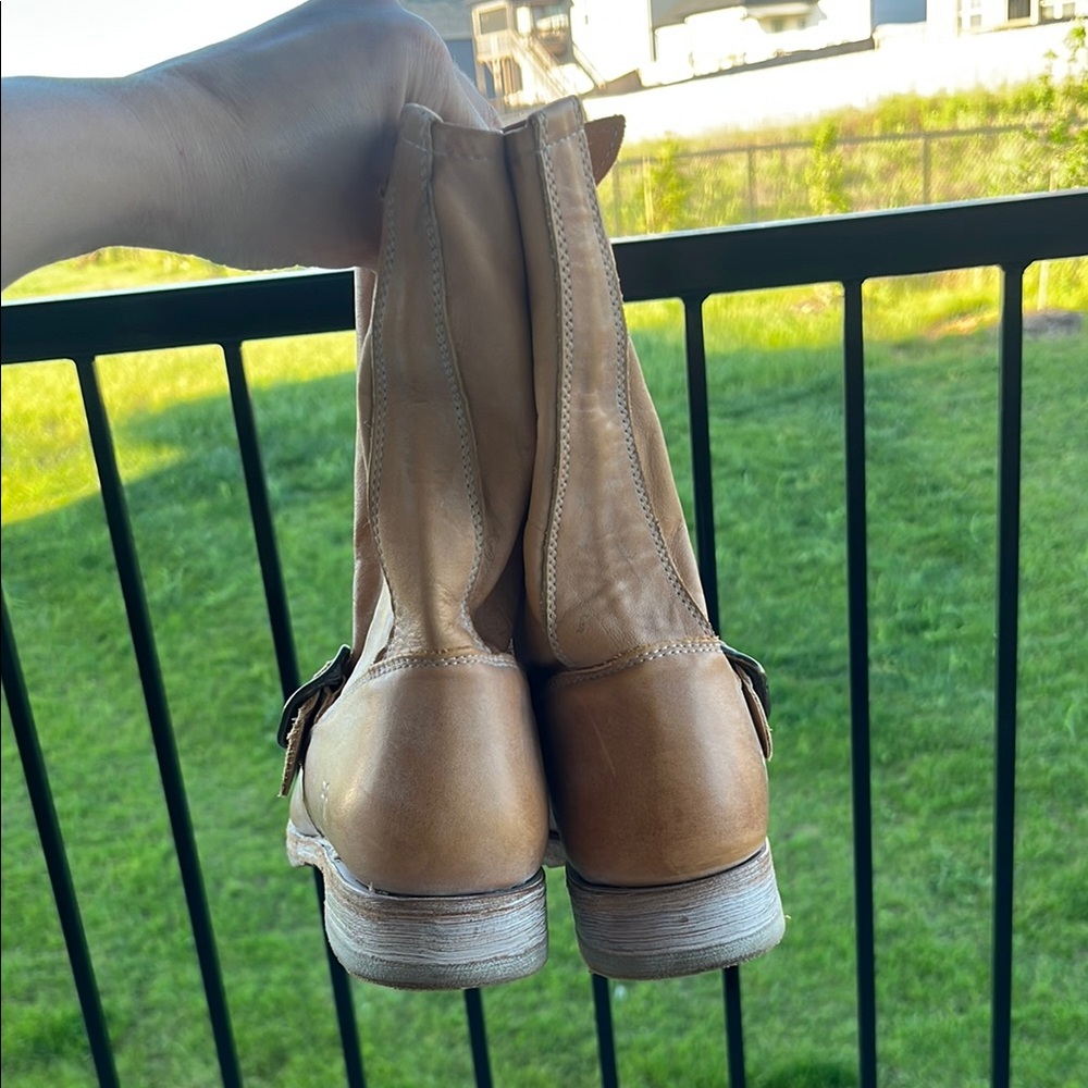 Frye Veronica Short Slouchy Boot - Picture 4 of 7